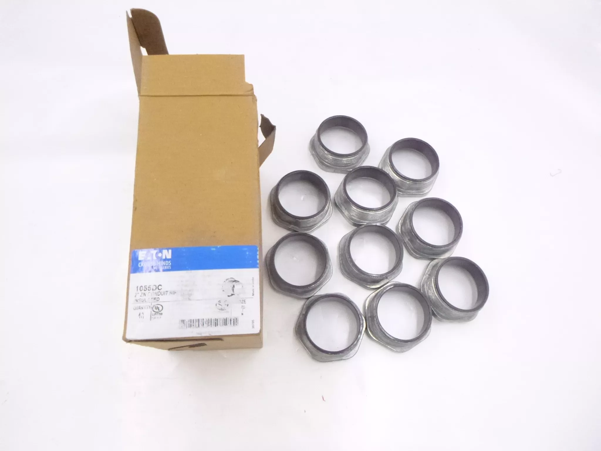 10 Pack Eaton Crouse Hinds Conduit Brushed Chase Nipple Insulated 2″