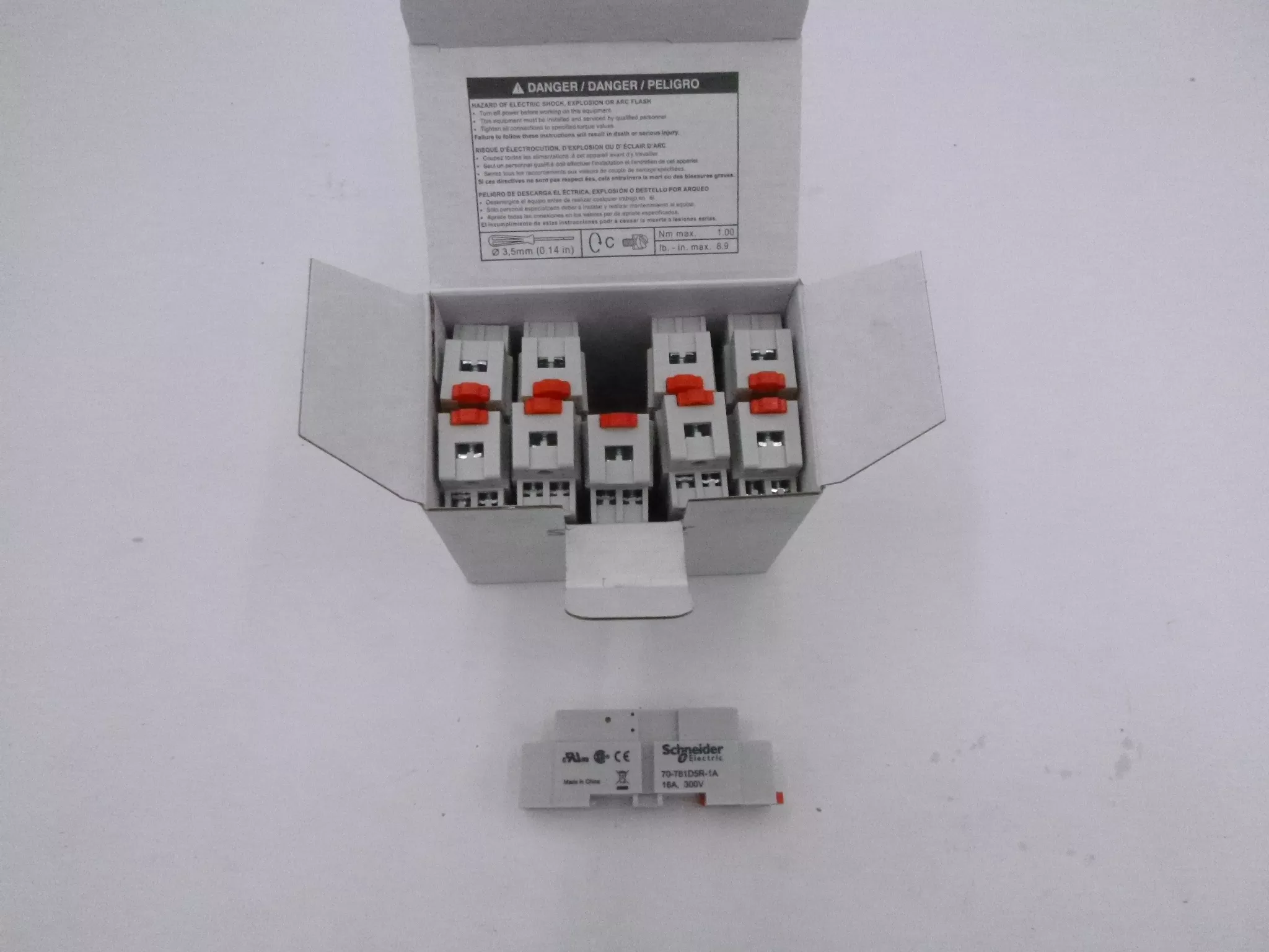 10 pack SCHNEIDER ELECTRIC 70-781D5R-1A RELAY BASE SOCKET 16A 300V 5 PIN