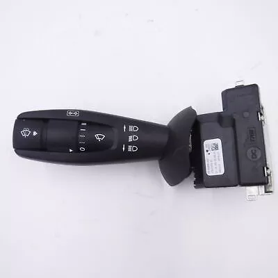 Freightliner Cascadia Multi-Function Turn Signal/Wiper Switch 06-89334-003