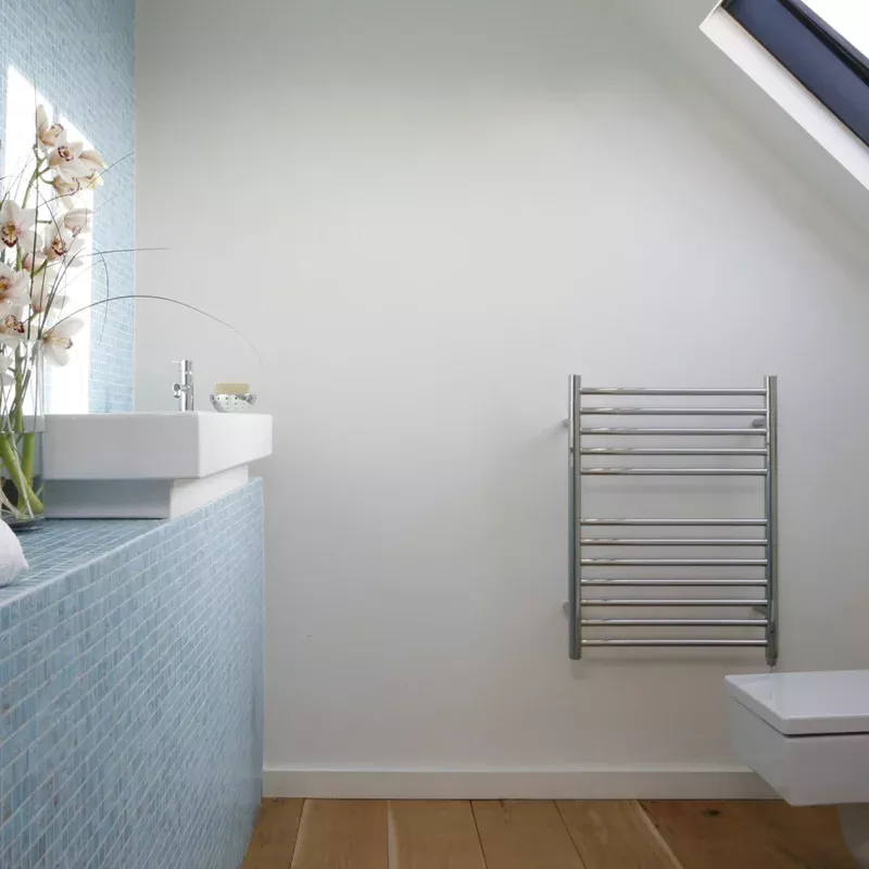 JIS – Ouse Heated Towel Rail – Polished stainless steel