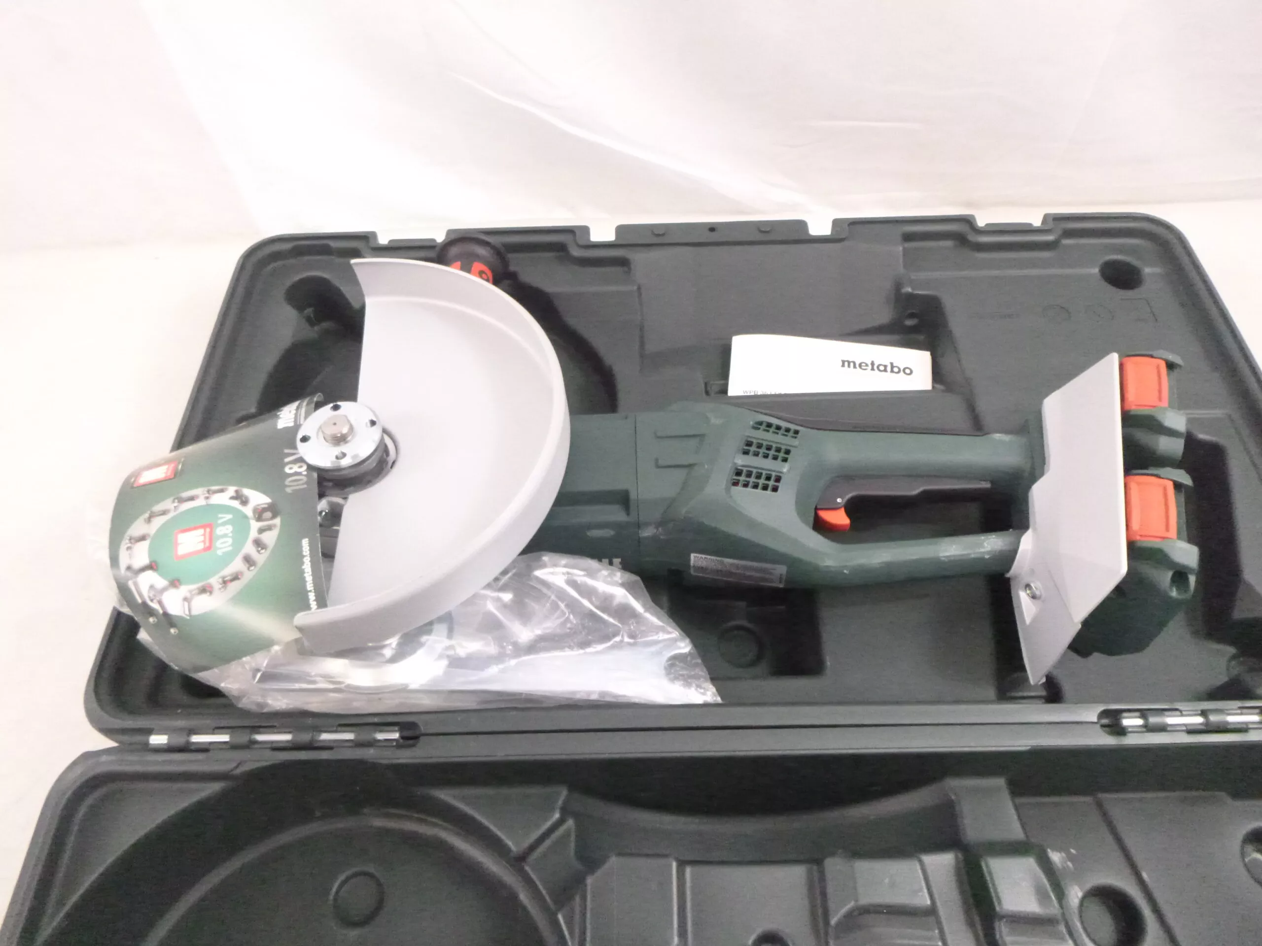 Metabo WPB 38-18 LTX BL 230 9″ Cordless Large Angle Grinder Bare Tool Only