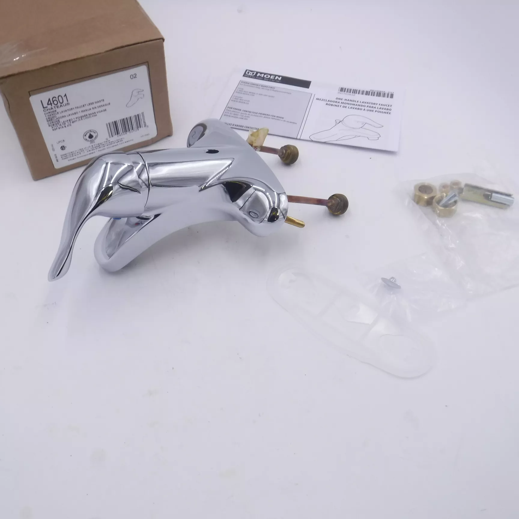 Moen Single Handle L4601 ChateauLavatory Faucet Less Waste Chrome 4″ Centerset